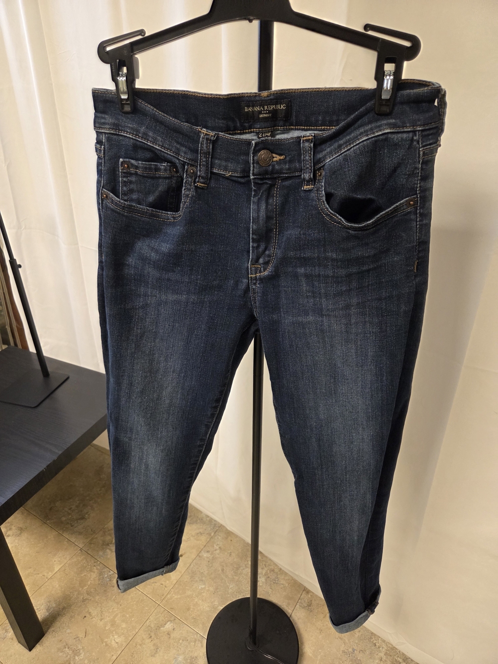 Banana Republic Dark Blue Cropped Women's Jeans